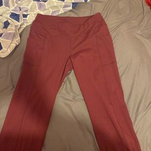Bergundy Skechers flare leggings